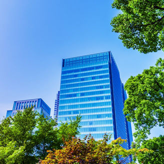 Japanese alt text: 社会課題の解決へ