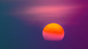 Japanese alt text: 高まる気候変動リスクに、企業が取るべき対策とは？