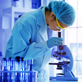 Japanese alt text: 命と健康に向き合う産業の未来をグローバルネットワークで支える