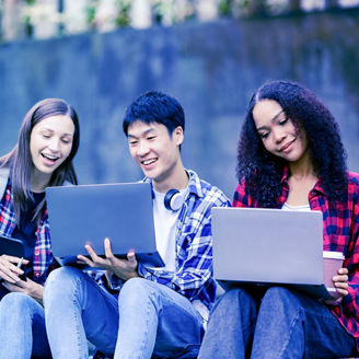 Japanese alt text: 人材育成におけるゲーミフィケーションの効果と今後の可能性