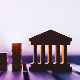 Japanese alt text: 地域金融機関における新規事業開発の陥りがちな罠と取るべき対応方針