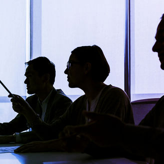 業種別2030年市場展望と求められる人材要件