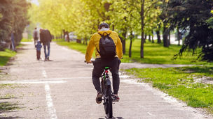 Japanese alt text: ハンブルクから学ぶ日本の都市交通とモビリティの未来