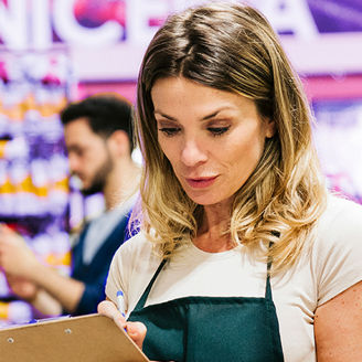 Japanese alt text: 店舗監査支援