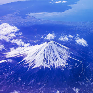 Japanese alt text: 首都圏企業に迫る富士山噴火リスク対策と事業継続のポイント