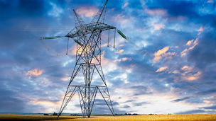 Japanese alt text: 電力業界に求められる全社的リスクマネジメントの高度化