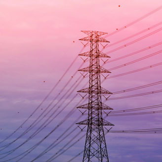 Japanese alt text: 電力の長期需給想定における電源構成の特徴