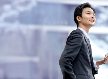 Japanese alt text: 公共分野における生成AIの利活用を取り巻く環境と課題