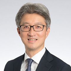 Japanese alt text:小林 礼治