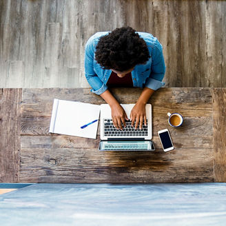 Japanese alt text: BCPにも有効なテレワークと考慮すべきセキュリティ対策