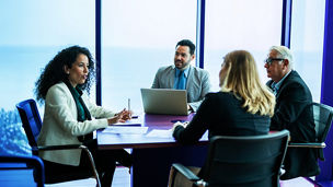 Japanese alt text: 資本コストやROICを意識した経営管理PDCAの導入支援