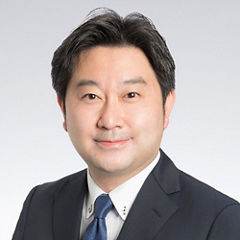 Japanese alt text:伏木 貞彦