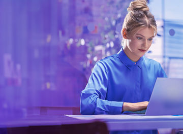 Japanese alt text: Salesforce導入支援：顧客接点業務の最適化