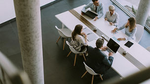 Japanese alt text: SAP ERP標準保守終了への戦略的対応