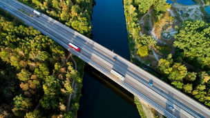 Japanese alt text: PPP・PFIの最新動向と今後の方向性