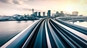 Japanese alt text: 社会的インパクトを可視化し発展するスマートシティ