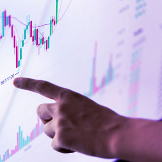 分析した数値を指し示す指