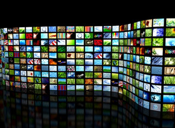 Japanese alt text: テクノロジー・メディア・通信