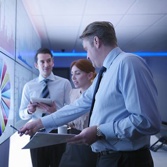 Japanese alt text:成長戦略の実行に必須なM＆Aのより有効な活用と、新たなリスクへの対処