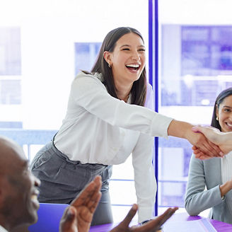 Japanese alt text: 商社セクター