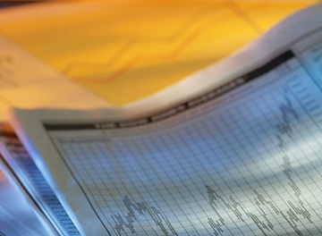 チャートが掲載されている新聞