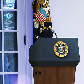 Japanese alt text: トランプ大統領とビジネス　2025年の地政学リスク点検　前編