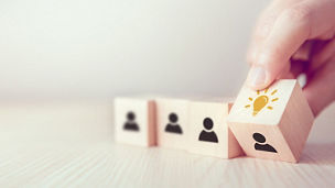 Japanese alt text: 働き方改革に向けた変革マネジメント