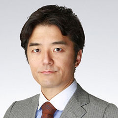 Japanese alt text: 府中 善英