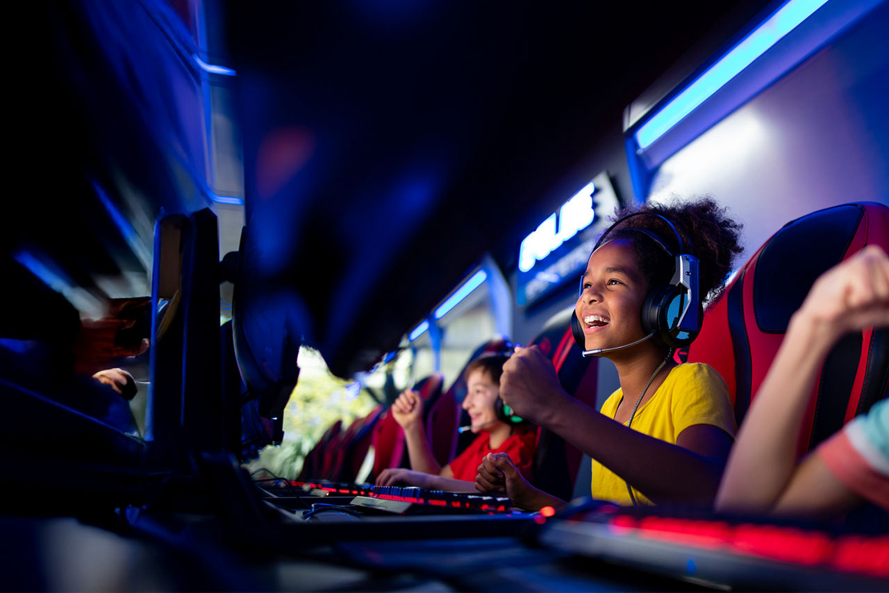 Eight tips for gaming online