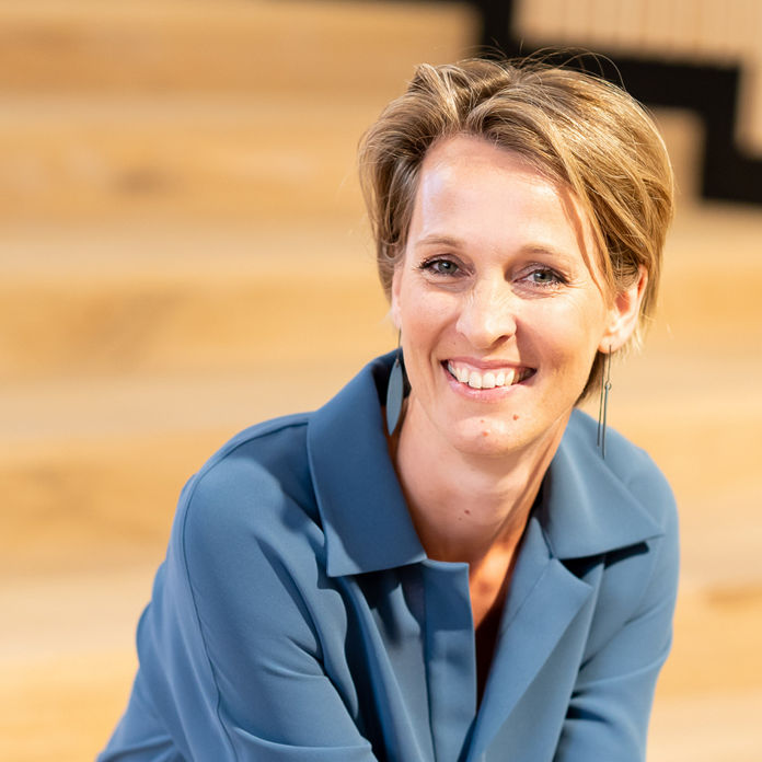 Kim Van Esbroeck, Country Head AION