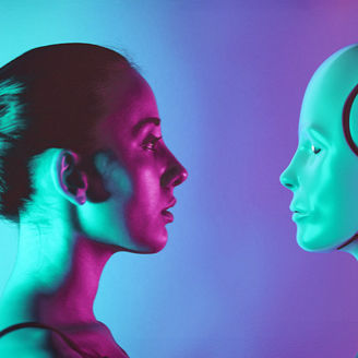 Digitaler Zwilling Mensch und Roboter