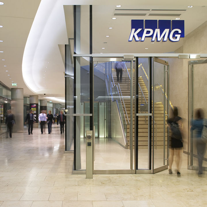 kpmg-enterance