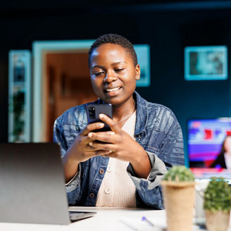 lady on phone