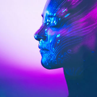 Uma cara com símbolos técnicos