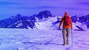 man-walking-at-mountain