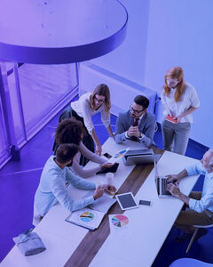 Menschen im Konferenzraum