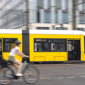 tram in city 