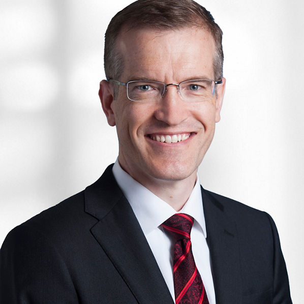 施禮信（Murray Sarelius）