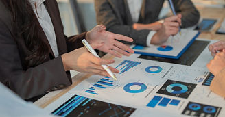 Navigating digital realm: strategic foresight and governance in social media communication