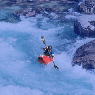 Kayak-im-Wasser