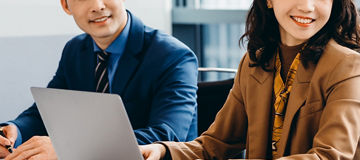 people in the meeing