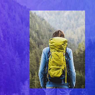 Mężczyzna na tle gór