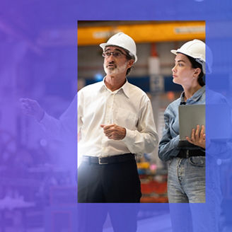 Mężczyzna oraz kobieta inżynierowie