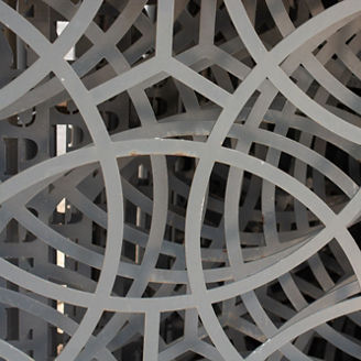 金属プレートの格子