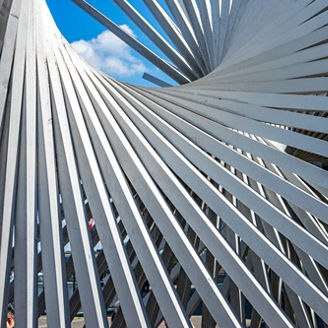 格子状のオブジェ