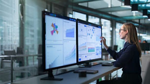 woman-looking-at-a-monitor