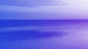 zeilboot op zee met blauw effect