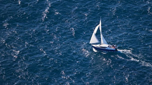 Segelschiff auf dem Wasser