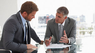 kpmg réunion de professionnels en stratégie entreprise