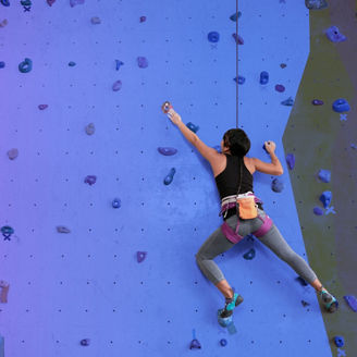 Upwall climbing